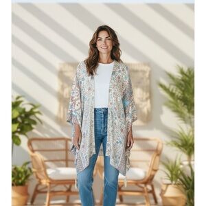 Beautiful Blue and cream Kimono XL